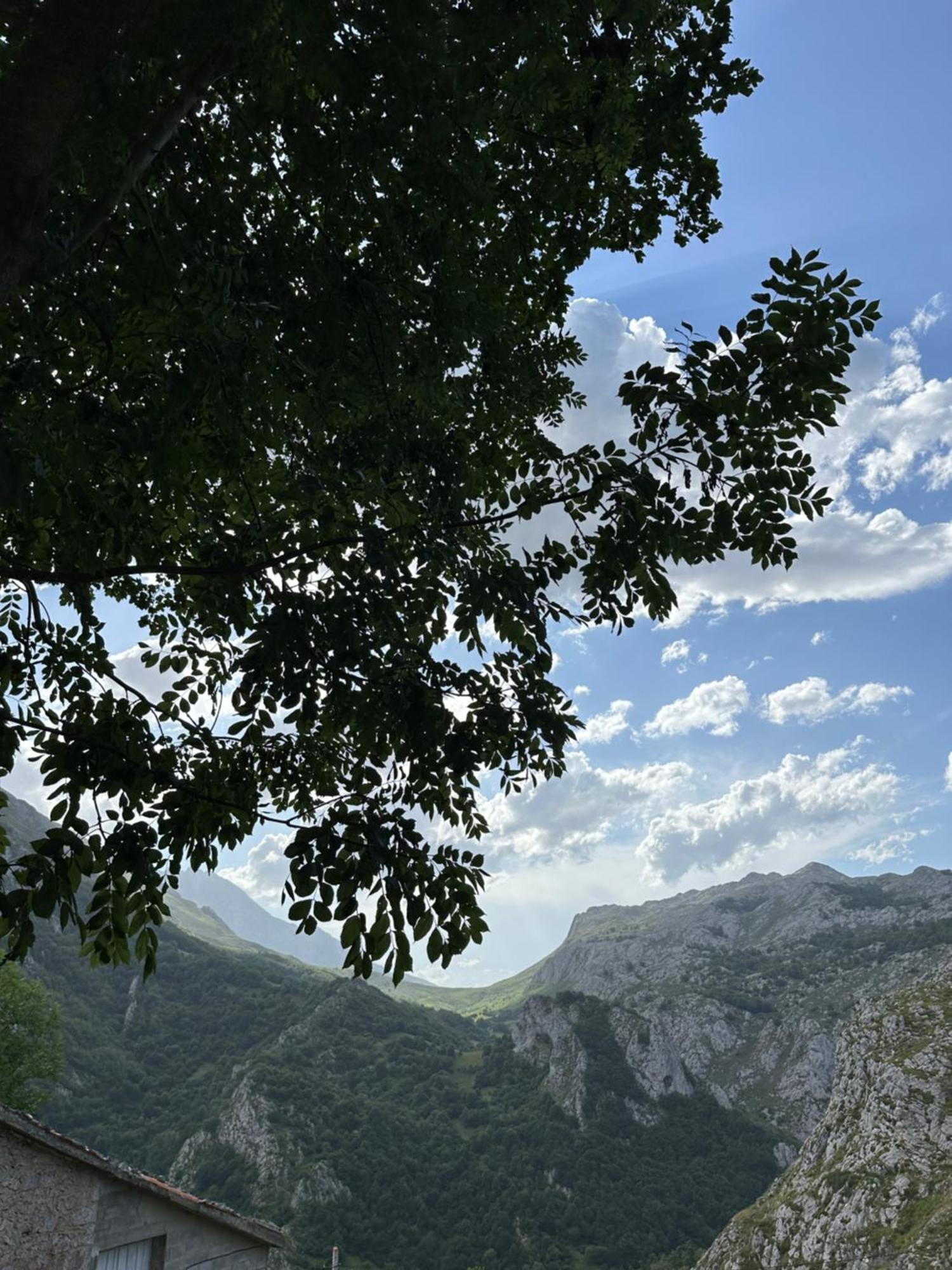 Albergue Pena Castil Сотрес Экстерьер фото