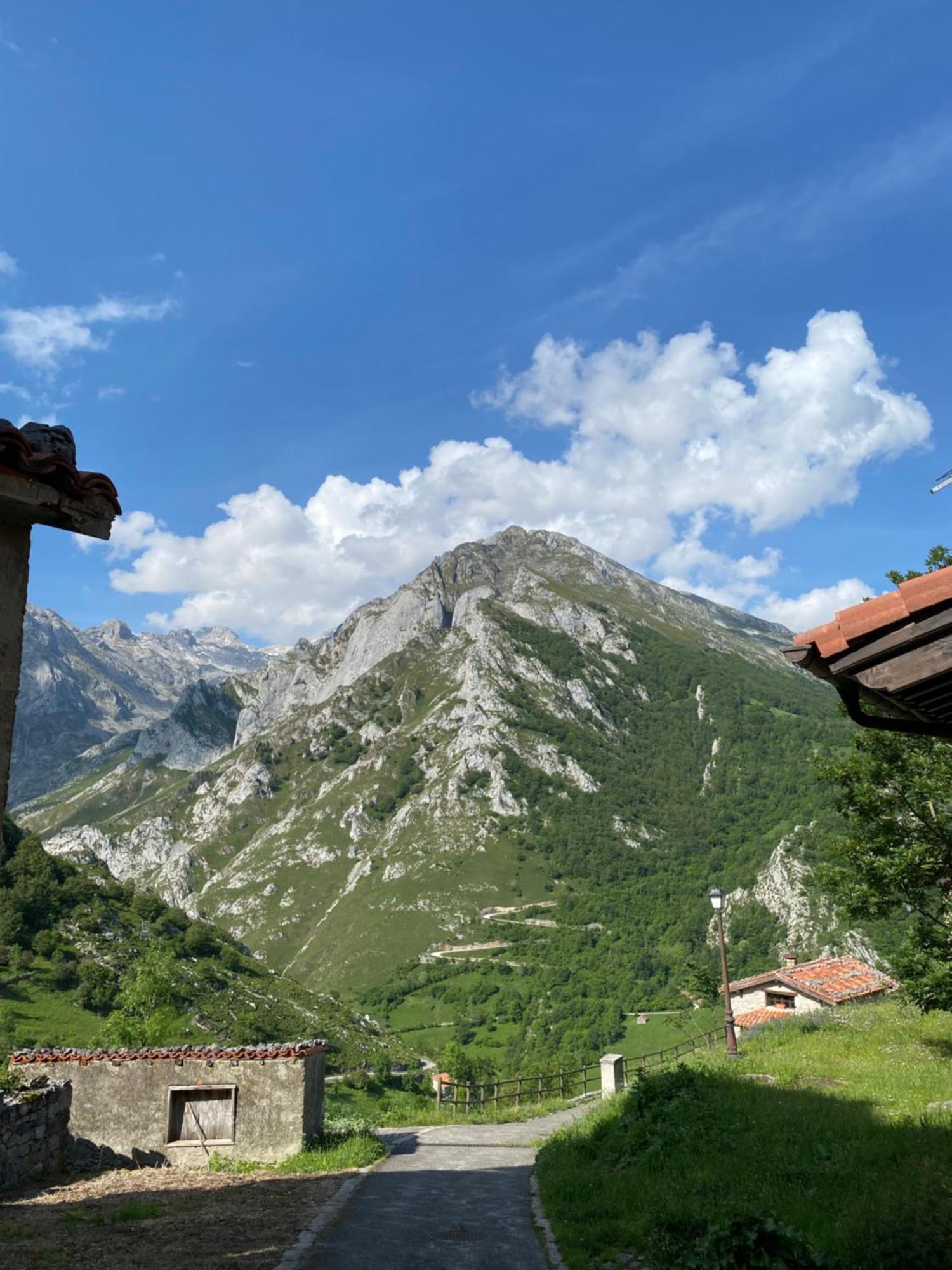 Albergue Pena Castil Сотрес Экстерьер фото